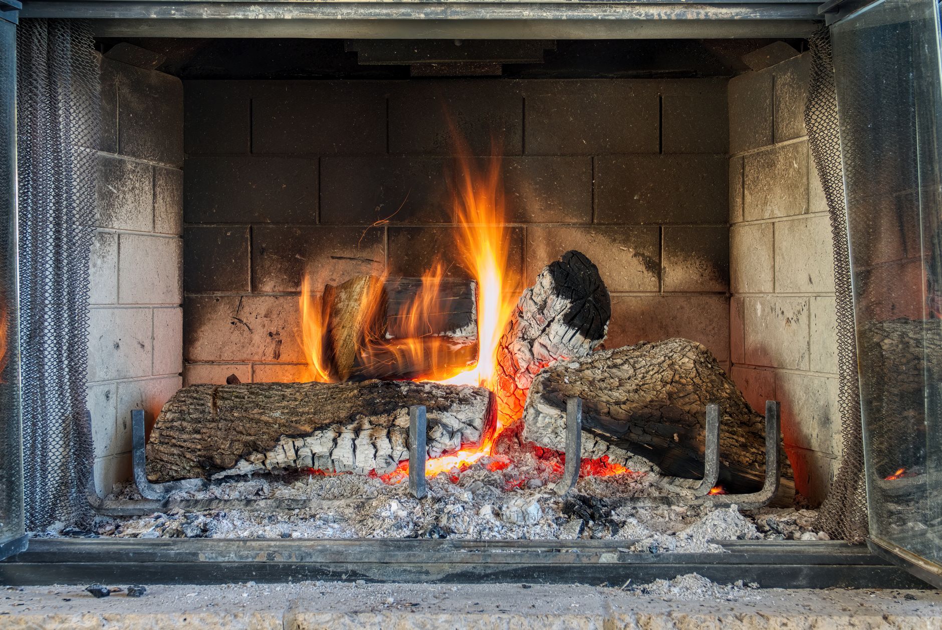 Fireplace cleaning des moines